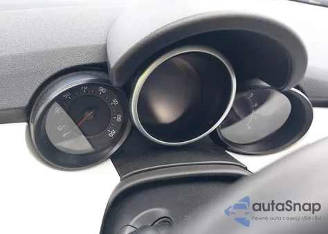 2016 Fiat 500X Easy z USA, uszkodzony, nr VIN ZFBCFYBT1GP514560